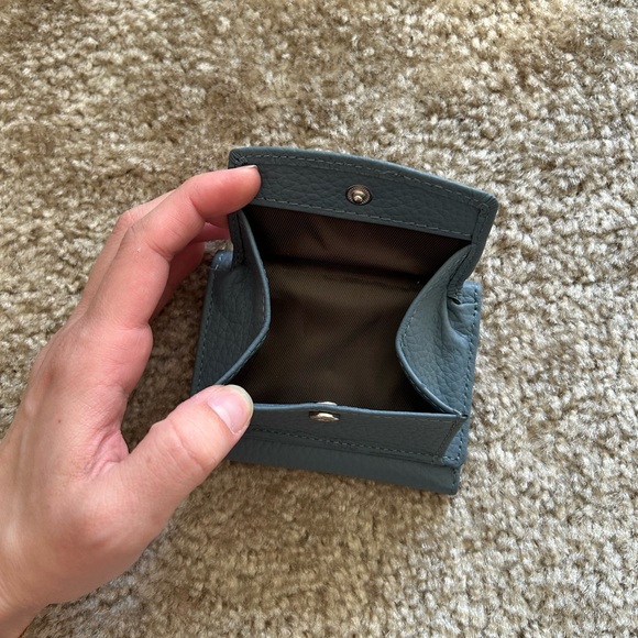 WALLET - Picture 2 of 3